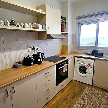 Molos Beachfront City-centre *