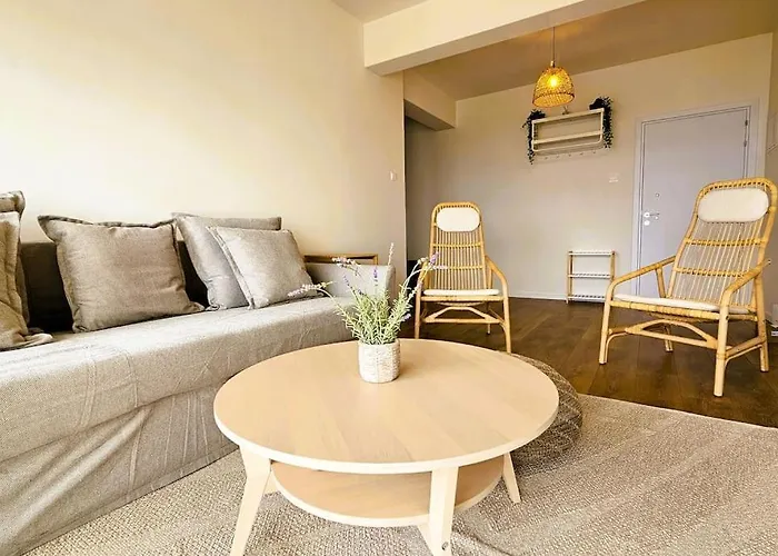 Molos Beachfront City-centre Λεμεσός