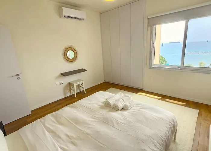 Apartmán Molos Beachfront City-centre