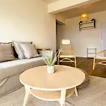 Molos Beachfront City-centre לימסול